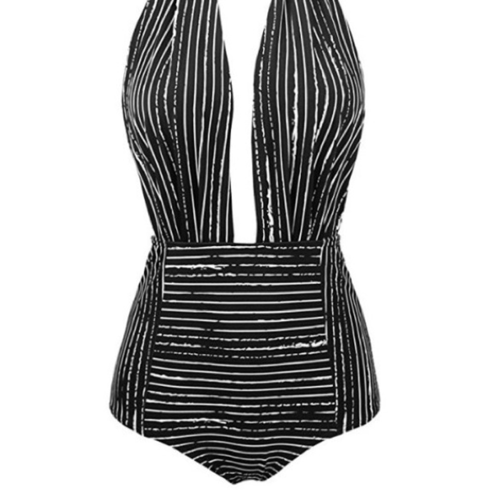 COCOSHIP BLACK STRING SWIMWEAR MONOKINI! ♥️ NWT